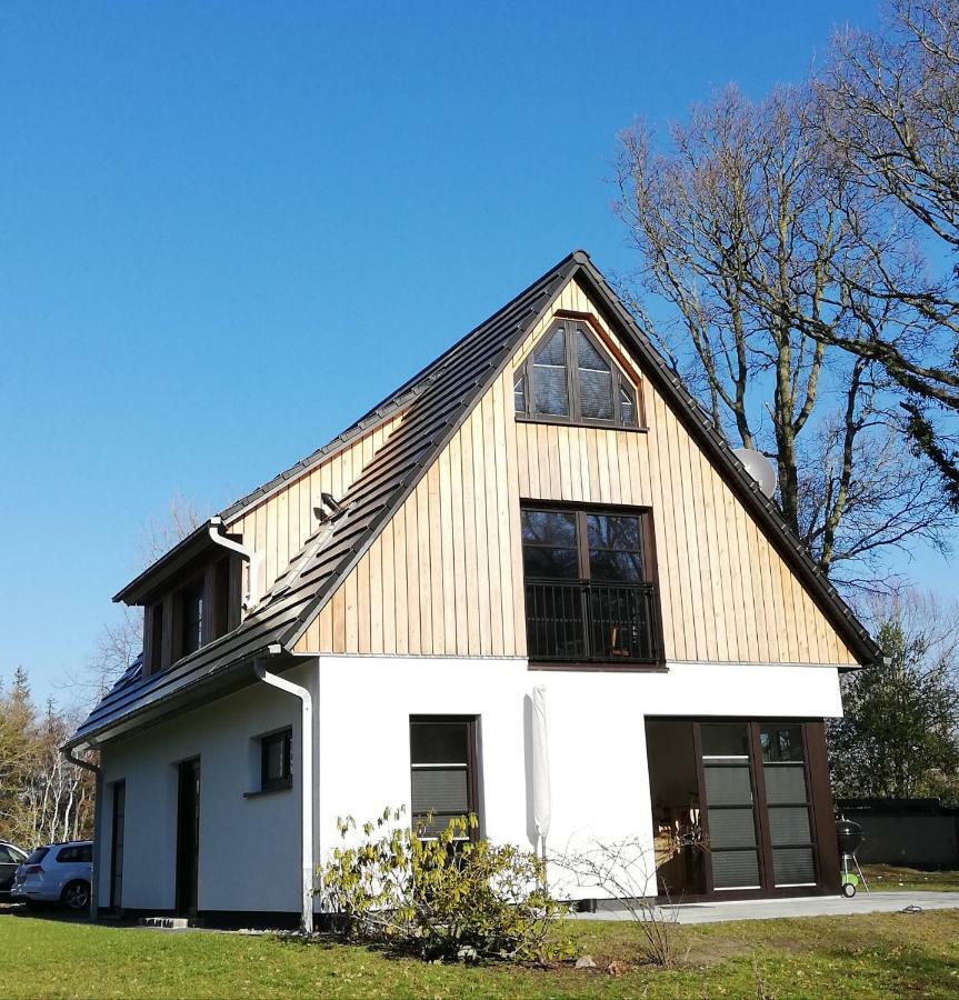 Darsser Strandgut - Haus Ahrenshooper Holz Exteriör bild