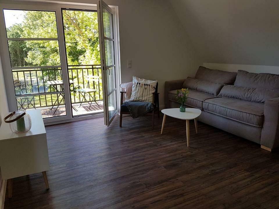 Darsser Strandgut - Haus Ahrenshooper Holz Exteriör bild